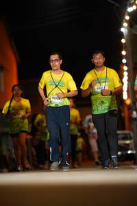 BIB: 90075, 9006
                            <button type="button" onclick="openModal(21743428)" class="btn btn-primary btn-sm float-right btn-popup" data-toggle="modal" data-target=".modal-high-quality">
                        <i class="fas fa-shopping-cart"></i> Add to Cart
                    </button>
                                            <button type="button" onclick="isThisMe(21743428, true)" class="btn btn-success btn-sm float-right btn-popup btn-isme hidden" data-toggle="tooltip" data-placement="bottom" title="นี่คือรูปของคุณใช่ไหม คลิกที่นี่เพื่อเอาเข้าอัลบั้ม">
                        <i class="fas fa-plus"></i> Add to album
                    </button>
                    <button type="button" onclick="isThisMe(21743428, false)" class="btn btn-warning btn-sm float-right btn-popup btn-isnotme hidden">
                        <i class="fas fa-ban"></i> Remove from album
                    </button>